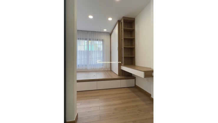 Cho thuê nhà mới tinh full nội thất Nguyễn Duy P12 Q8