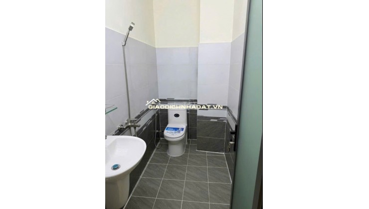 Bán nhà mới 100% 1 trệt 3 lầu tại ĐS9, P. BHH, Bình Tân