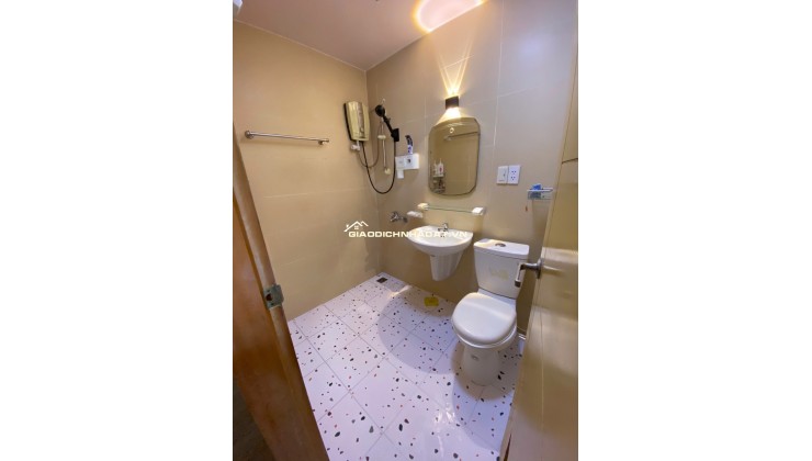 Chính chủ Bán căn góc 83m2 3pn Hoàng Kim Thế Gia, sổ hồng sẵn