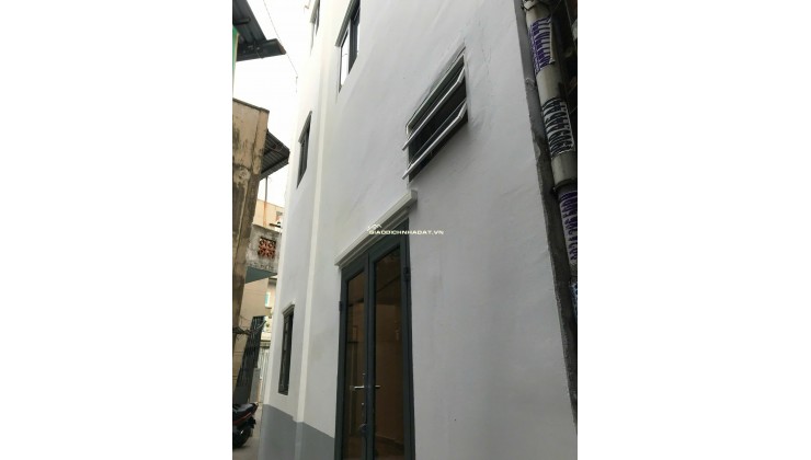 Bán nhà hẻm xe tải Trần Hưng Đạo P2 Quận 5 đúc 3 tầng