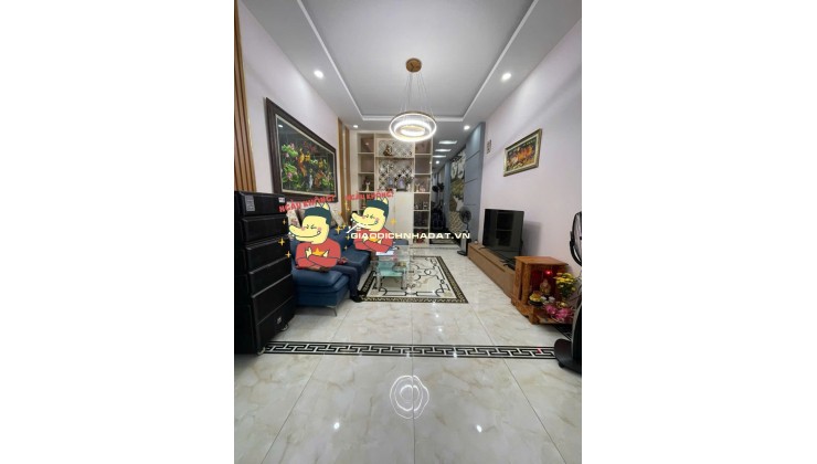Ngay Thạnh Xuân Quận Hẻm xe tải thông 4 tầng-77m2-nhà đẹp mới chủ đang ở chỉ hơn 5 tỷ