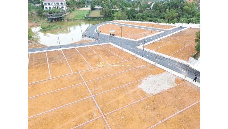 Bán gấp 200m2 đất thổ cư tại Thạch Hòa, Thạch Thất, sổ hồng riêng, giá 1.5 tỷ. LH: 0973440542