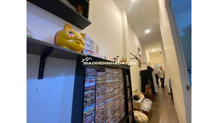 Nhà 2 tầng(3.5x15)hẻm 62 lâm Văn bền, ngay cạnh trường Nguyễn Hữu Thọ, chỉ 5,3 T