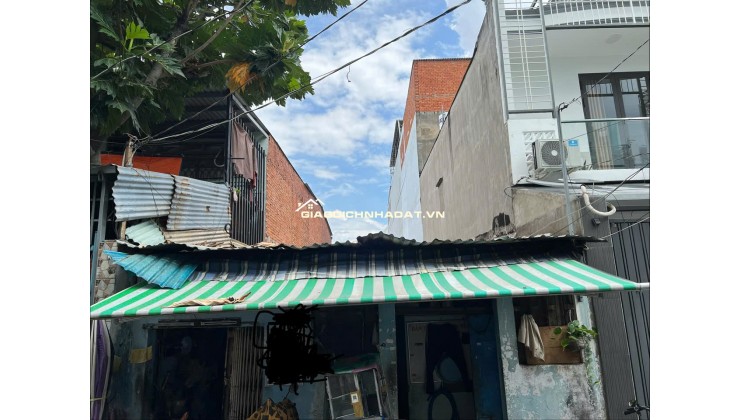 Bán nhà trọ cấp 4 nối dài 02 mặt hẻm trước . hẻm sau,  liền kề  gần giáp mặt tiền, đường lý thánh tông, quận t6an phú,tphcm,
