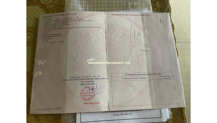 BÁN ĐẤT ĐỨC HOÀ TỈNH TÂY NINH - DT 93,6 M2 - SHR - 2TỶ050TR. LH:0903974577