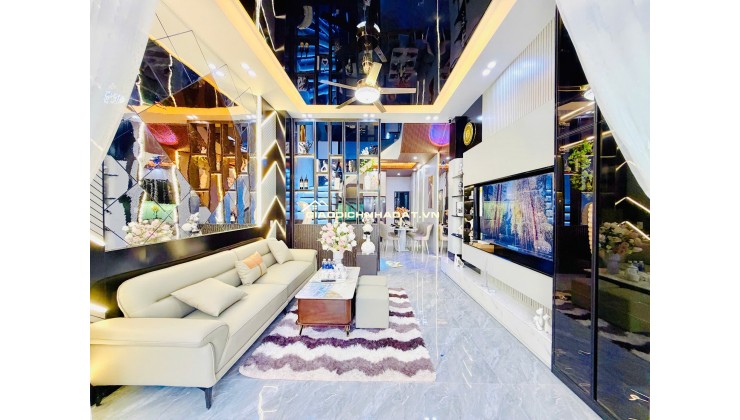 BÁN NHÀ THANH KHÊ ĐÔNG QUẬN THANH KHÊ 68M2 - 9.5 TỶ. LH:0932646343.