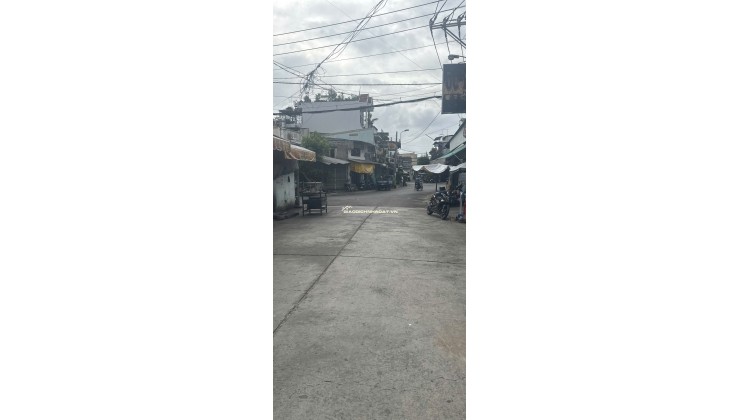 BÁN NHÀ CẤP 4 XINH XẮN VIEW BỜ SÔNG THAM LƯƠNG – GIÁ CỰC TỐT. LH:0903993987 – 0787002686.
