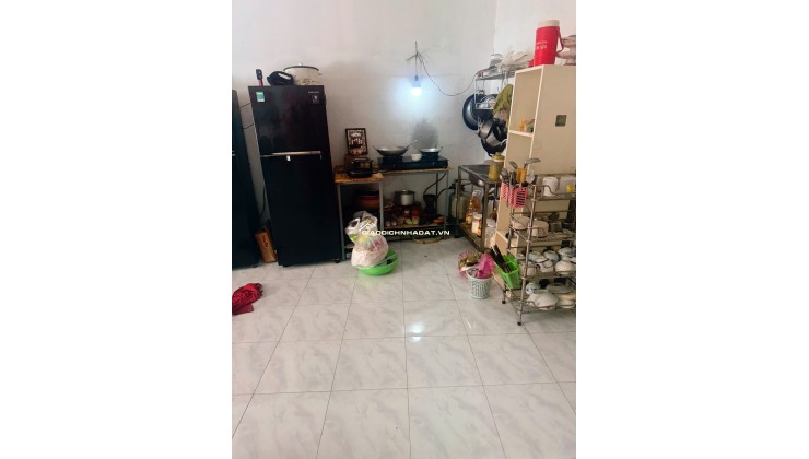 BÁN NHÀ CẤP 4 XINH XẮN VIEW BỜ SÔNG THAM LƯƠNG – GIÁ CỰC TỐT. LH:0903993987 – 0787002686.