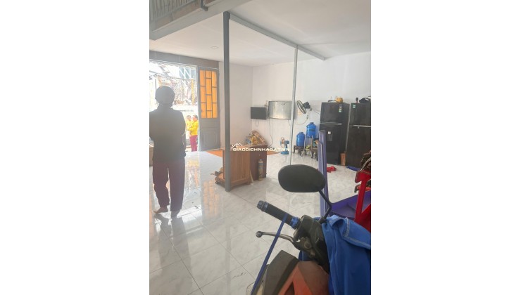 BÁN NHÀ CẤP 4 XINH XẮN VIEW BỜ SÔNG THAM LƯƠNG – GIÁ CỰC TỐT. LH:0903993987 – 0787002686.