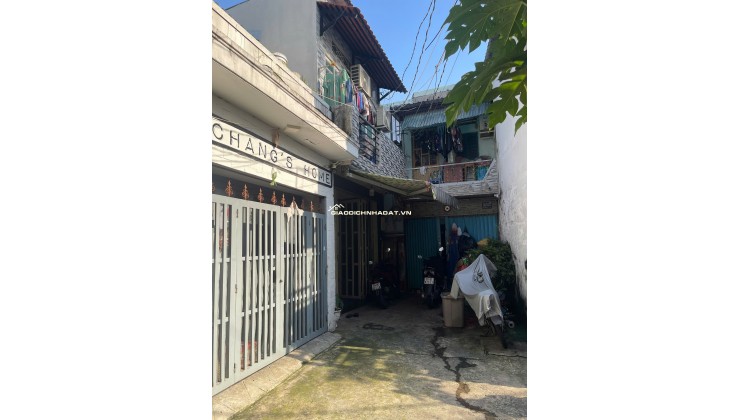 BÁN NHÀ HẺM 4M (BÊN HÔNG ĐẦM SEN) 38M2 (1 TRỆT 1 LẦU) 4.3TỶ. LH:0913900555.