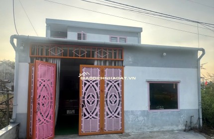 NHÀ VỊ TRÍ ĐẸP - GIÁ TỐT - CHÍNH CHỦ CẦN BÁN Căn Nhà  Hòa Vang, TP. Đà Nẵng. Liên hệ để làm việc chính chủ : 0762714856 - 0914263705