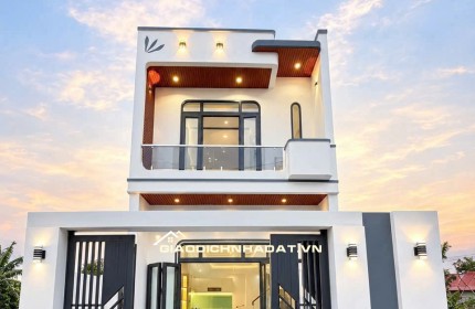 NHÀ LẦU MỚI XÂY ĐÃ HOÀN THIỆN VỪA VÀO NỘI THẤT CHỈ 550TR - NGAY GIÁP ĐƯỜNG ĐỒNG KHỞI DT768