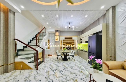 (HIẾM)Bán nhà mặt tiền 1T2L, đương Huỳnh Tấn Phát, 60m2, hẻm xe hơi né nhau, giá nhỉnh 4 tỷ