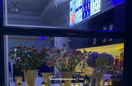 Sang gấp quán cafe trà sữa ngay Lê Hồng Phong Quận 5