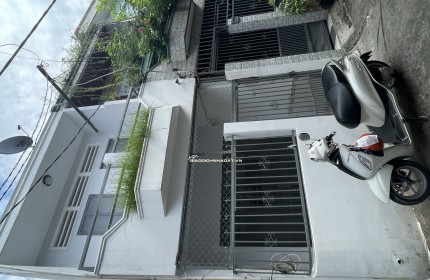 Bán Nhà Lô Góc Sổ Hồng Riêng-Huỳnh Tấn Phát- P. Tân Thuận- Quận 7 - Hẻm Ba Gác- 2 Tầng - Không QH - Nhỉnh 3 Tỷ. V Diện